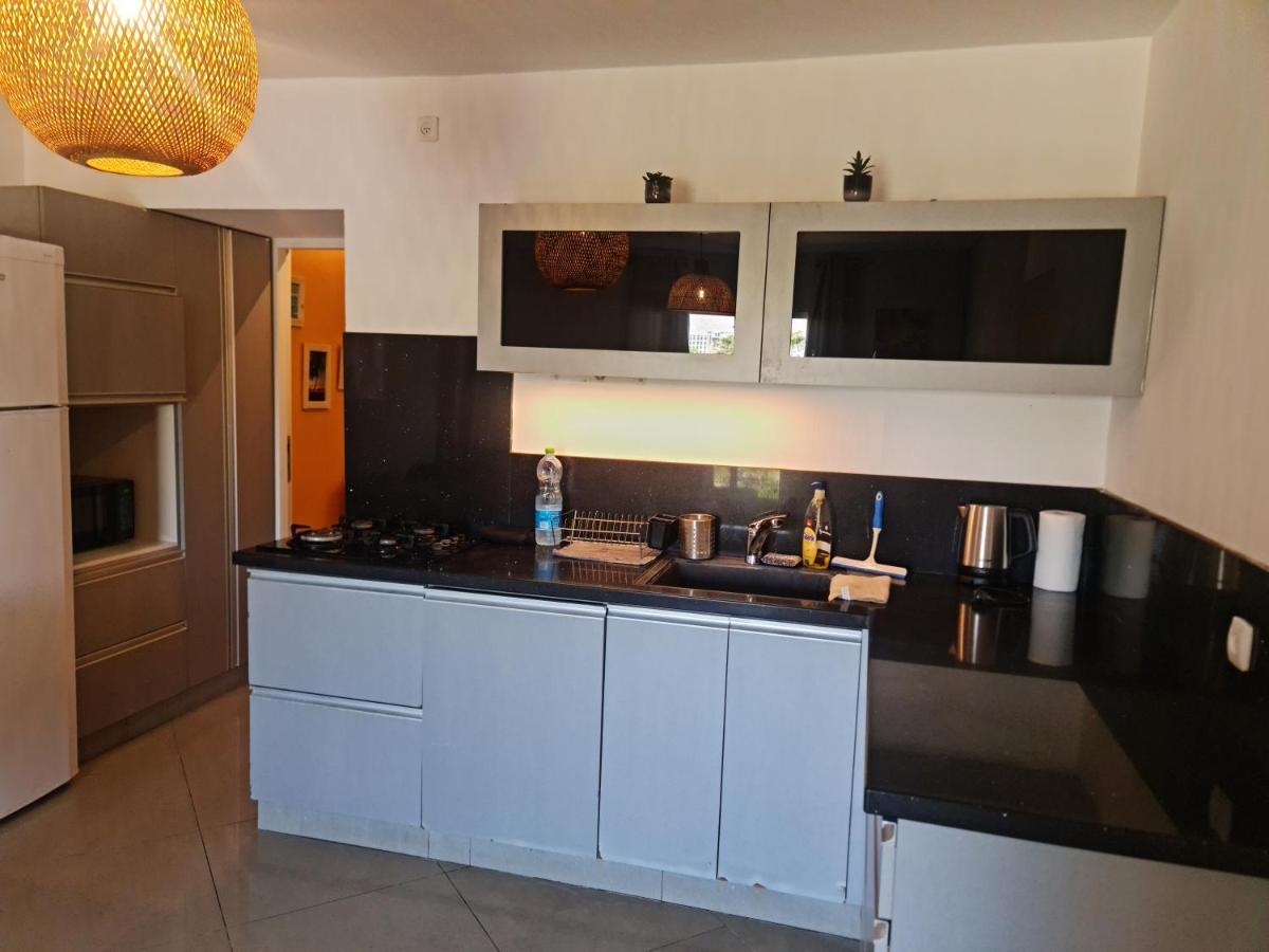 House By The Beach Eilat Bagian luar foto